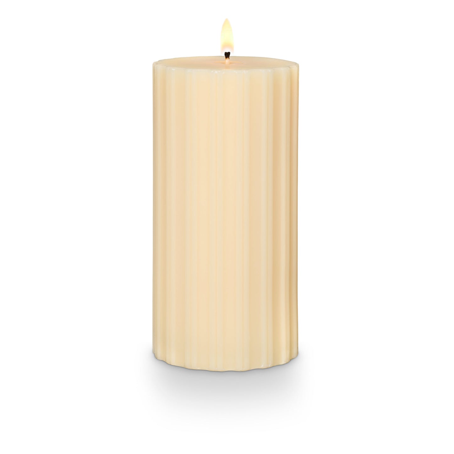 Isla Lily Pillar Candle