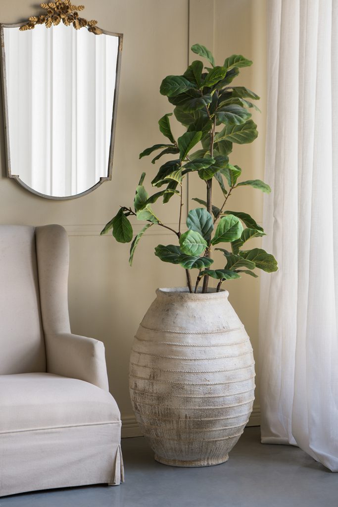Magnesium Flower Pot
