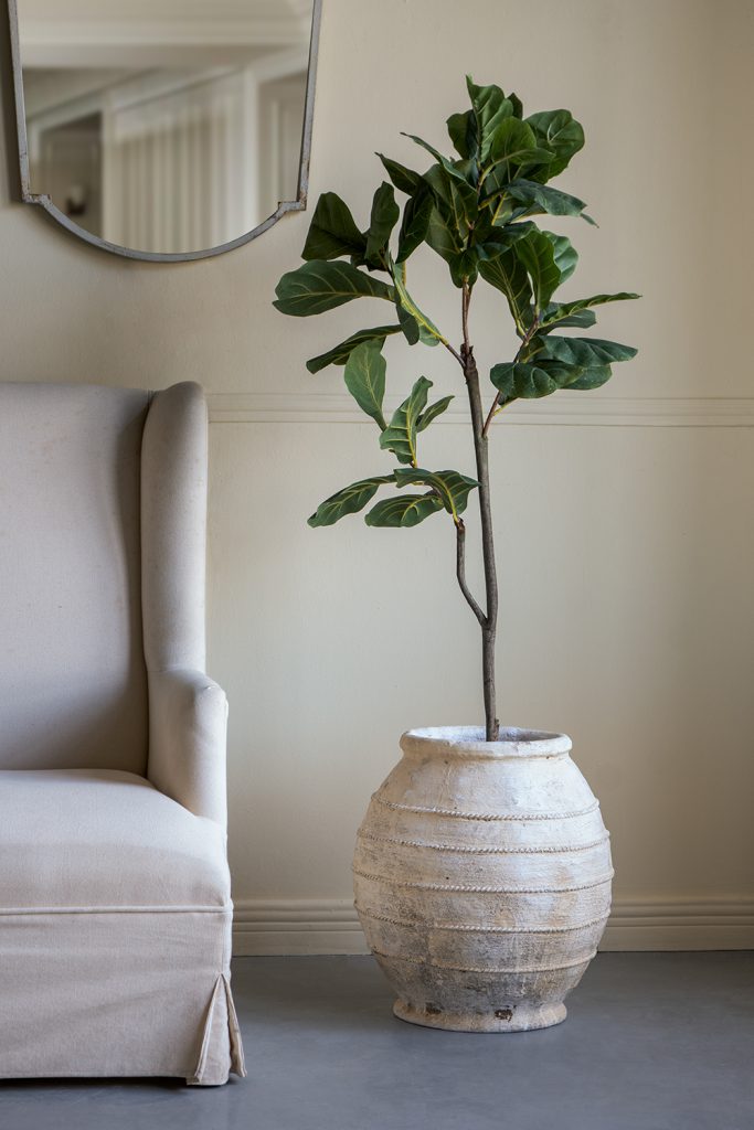 Magnesium Flower Pot