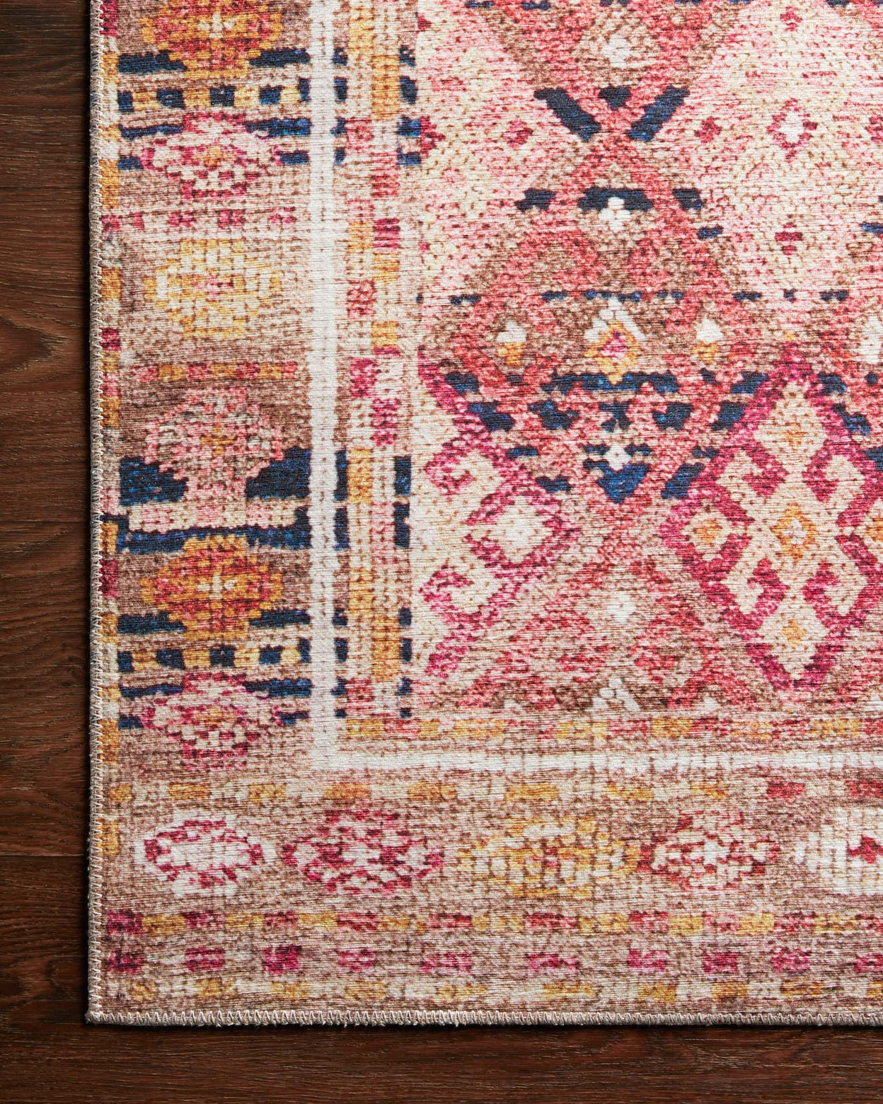 Layla Magenta / Multi Rug