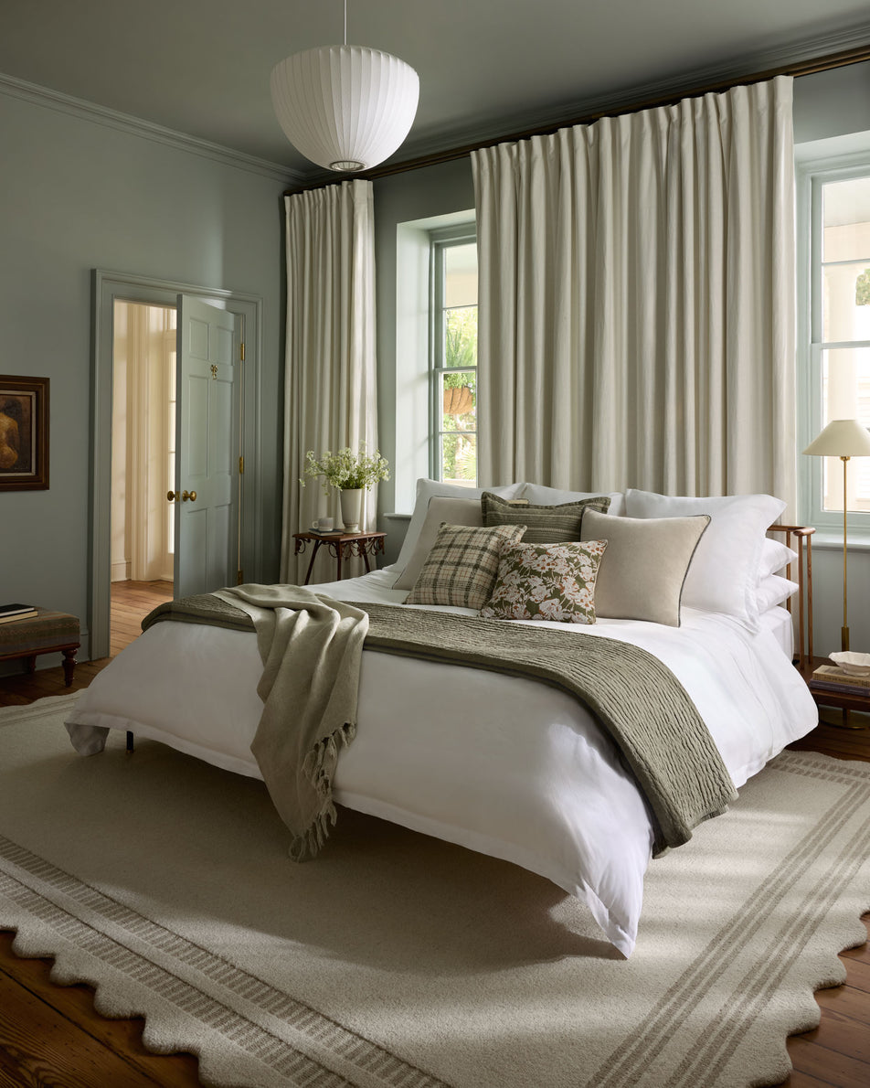 Scottie Ivory Grey Rug