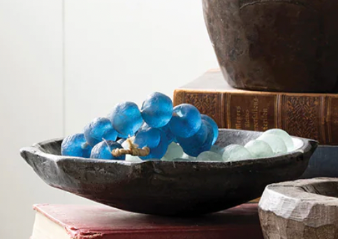 Black Stone Saucer