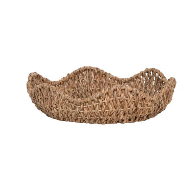 Scalloped Round Hand-Woven Bankuan Tray