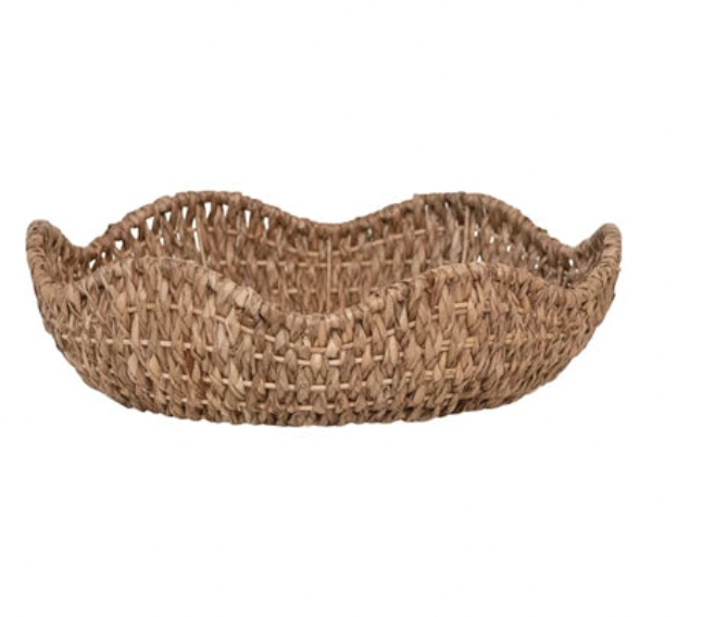 Scalloped Round Hand-Woven Bankuan Tray