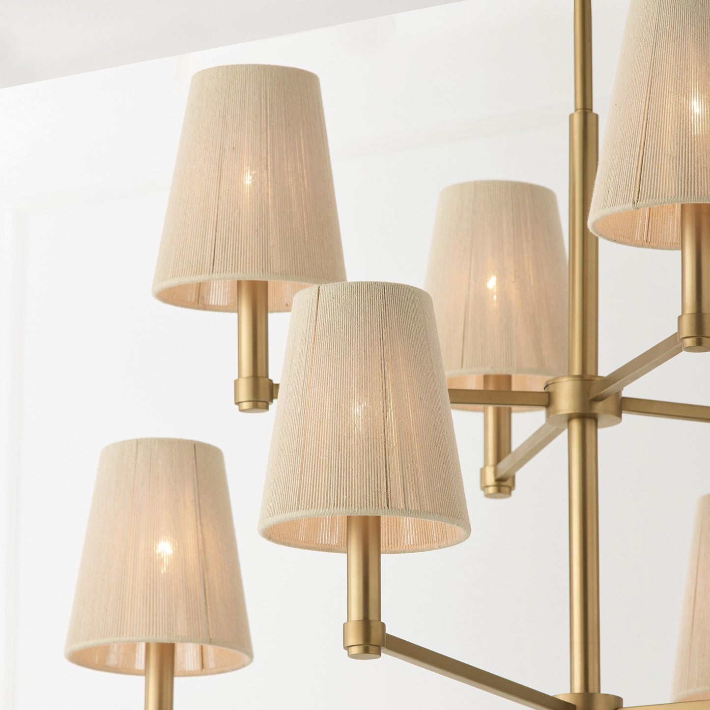 Moira Chandelier