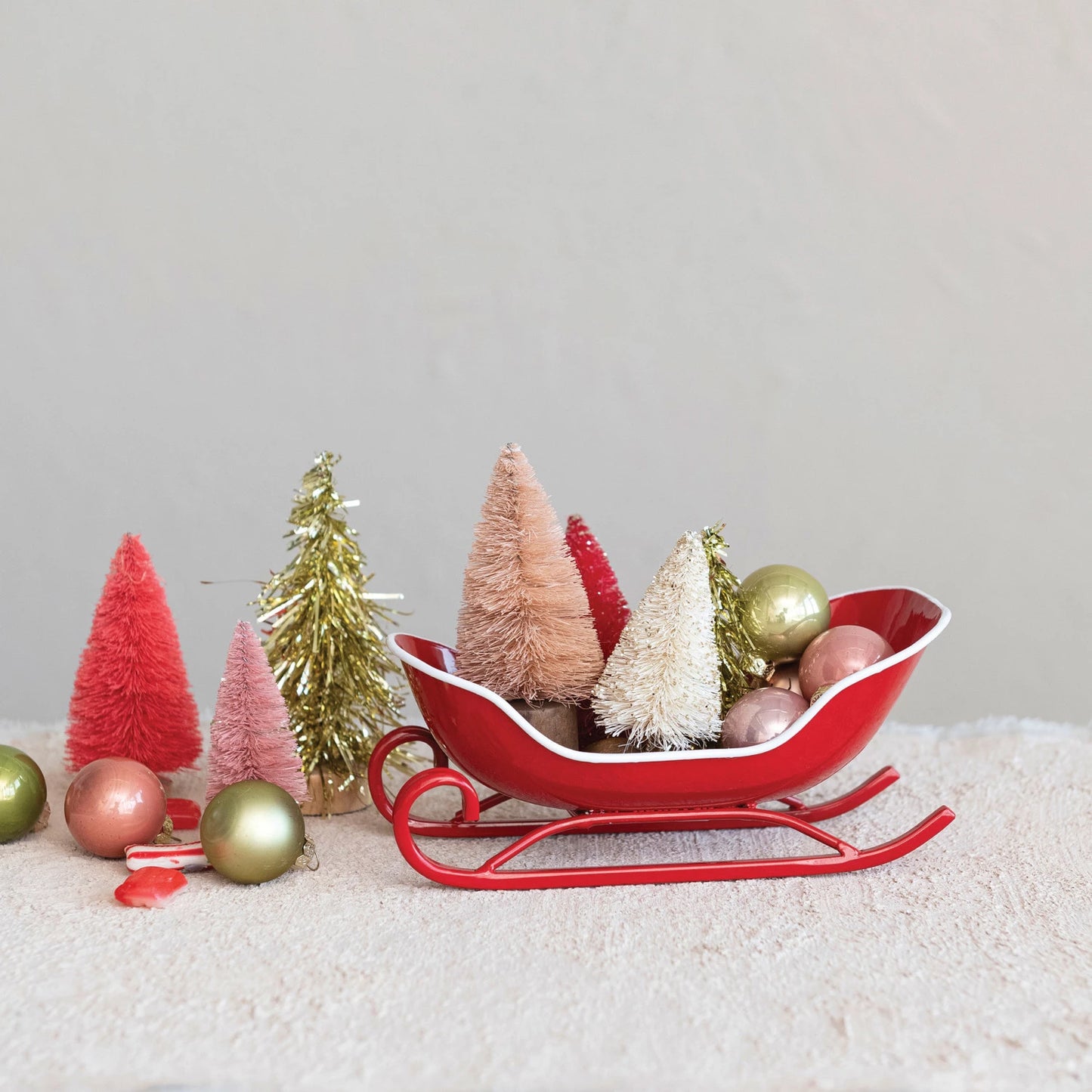 Metal Red & White Sleigh