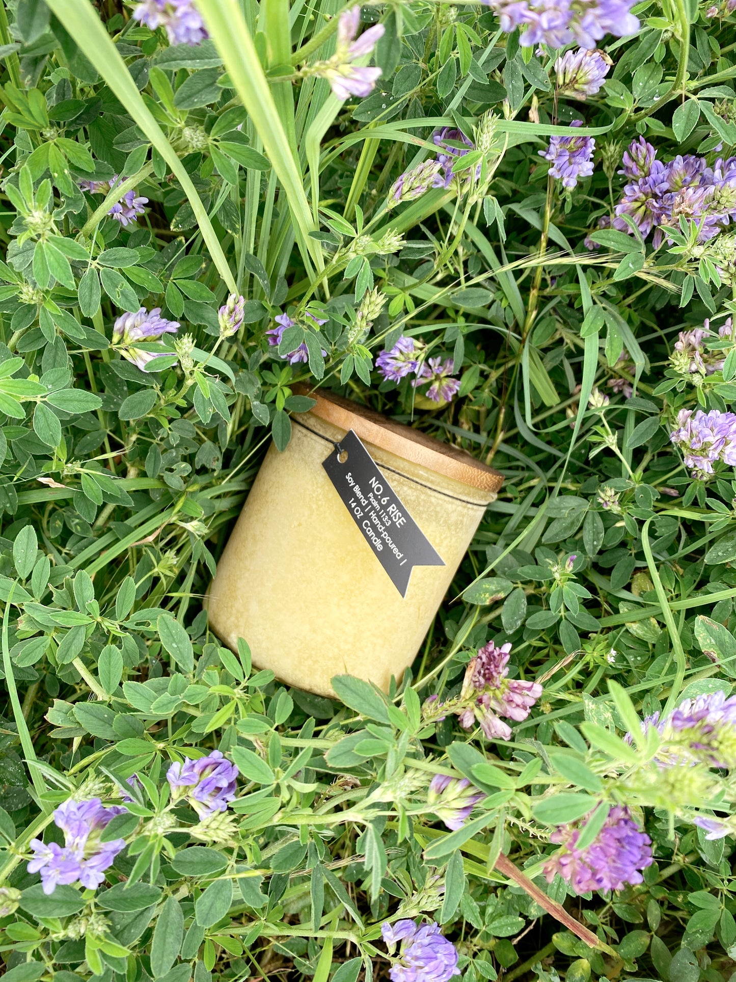 Rise Signature Candle