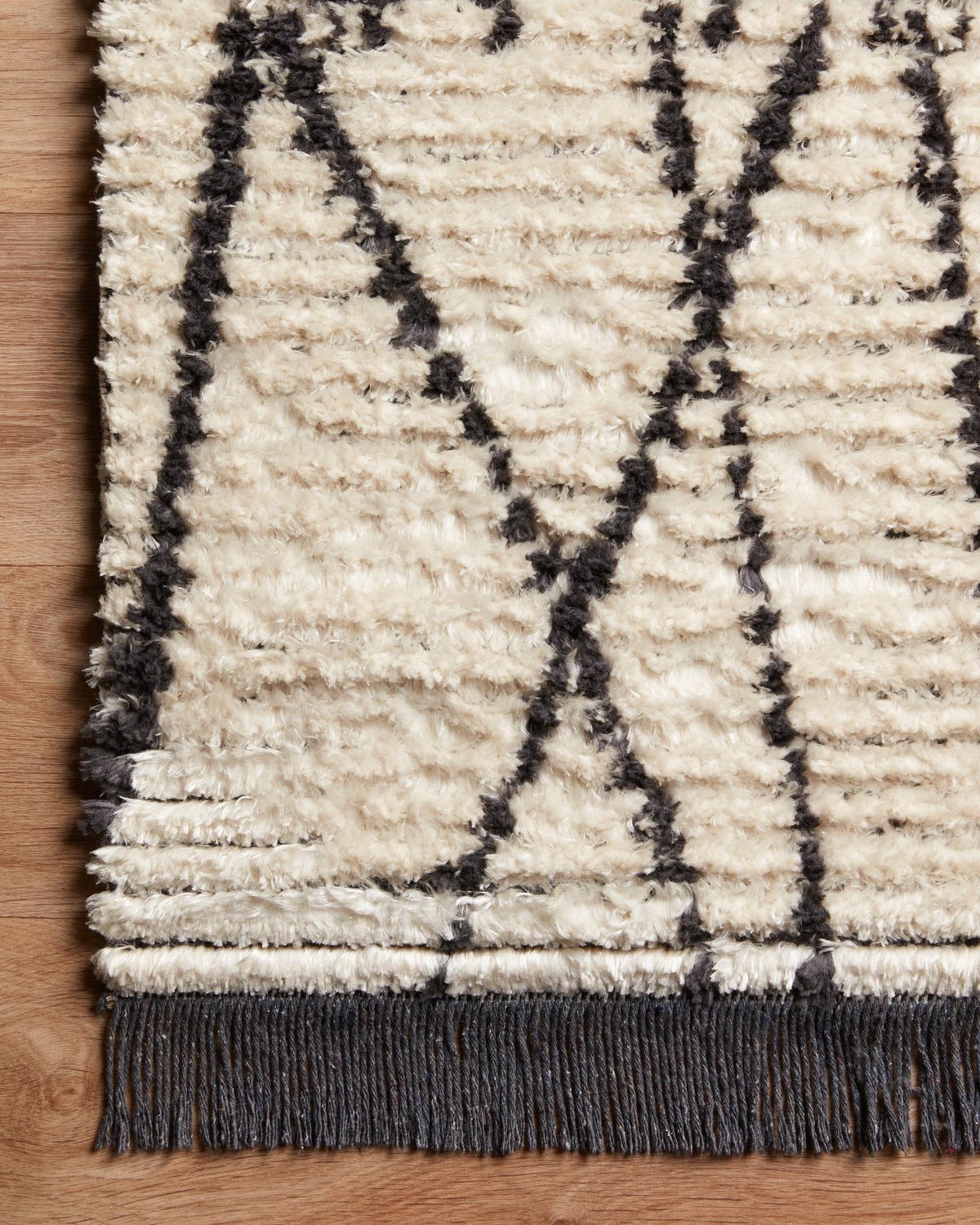 Alice Rug Cream/Charcoal Cross Line