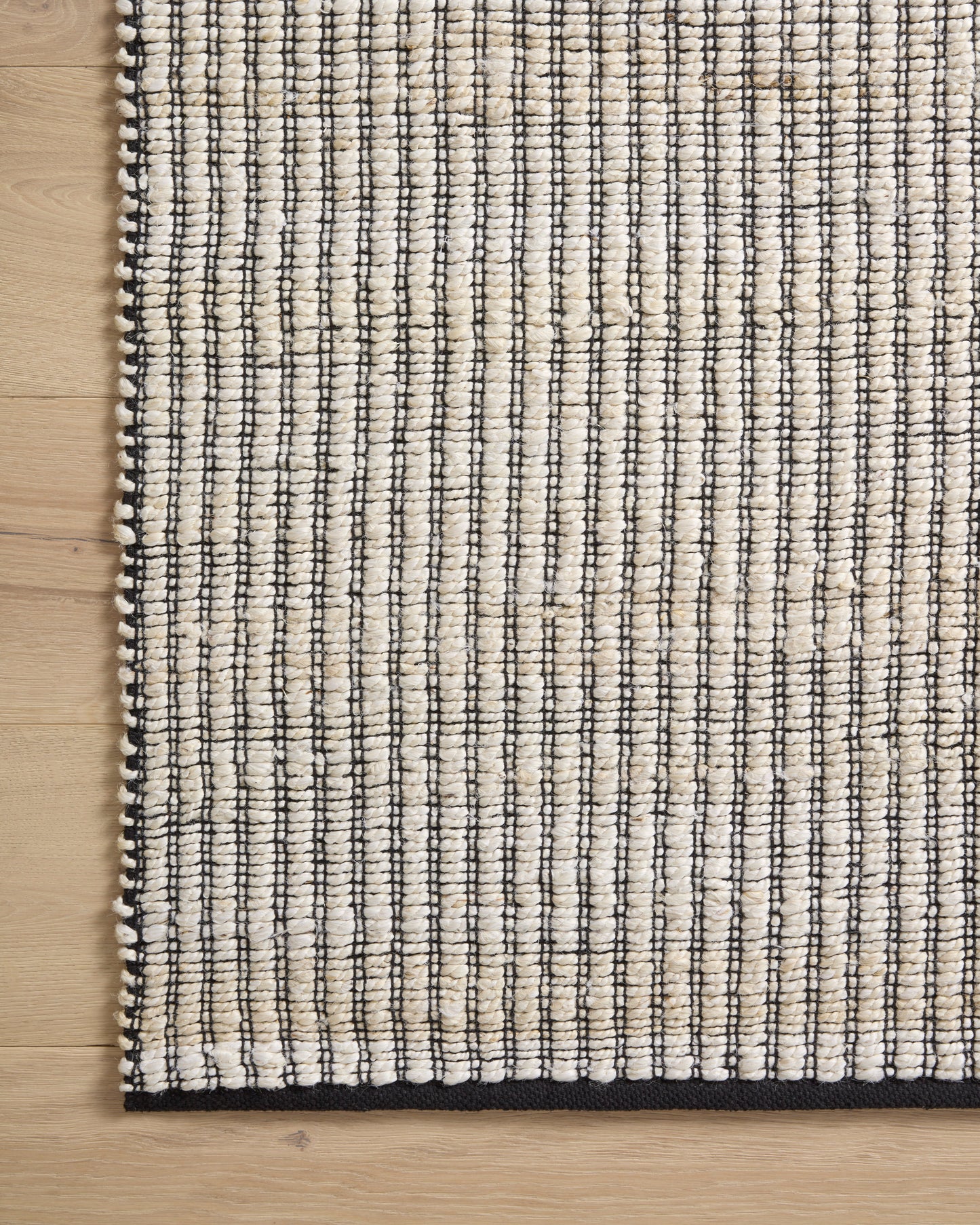 Colton Ivory / Black Rug