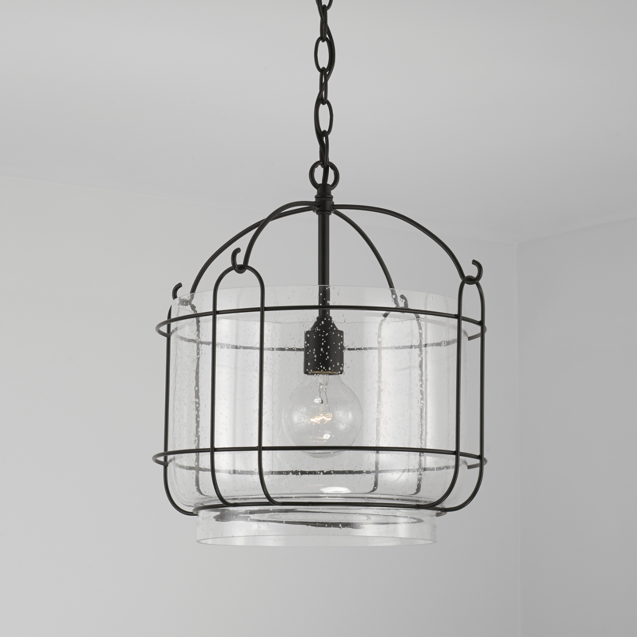 Turner Black Pendant