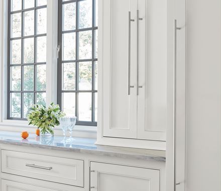 Bar Pulls 1-15/16 In (49 Mm) Length Knob