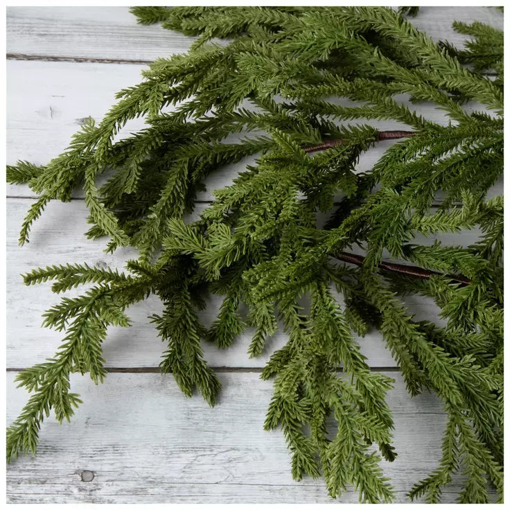 Norfolk Pine Garland