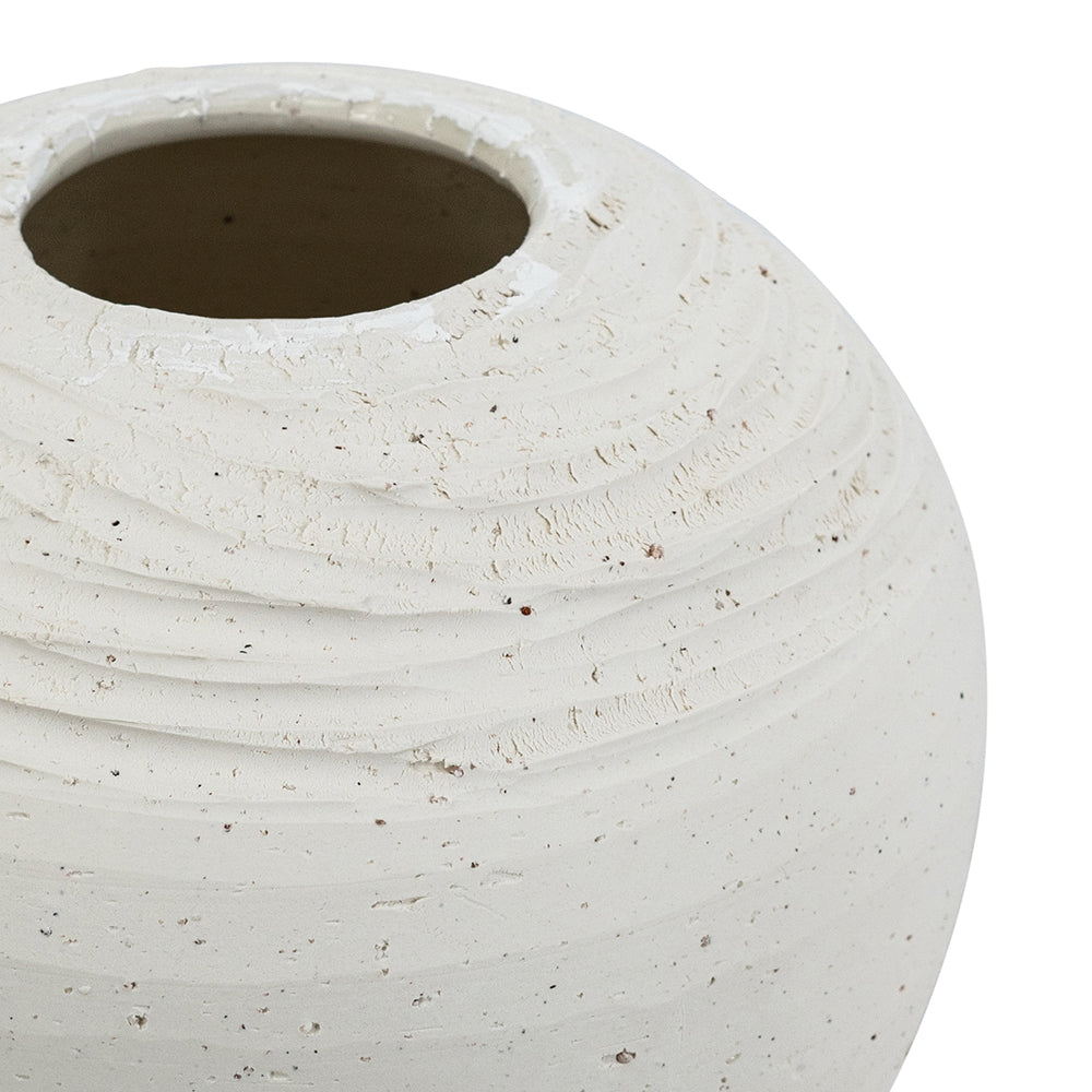 Round Hand-Pulled Ceramic Vase