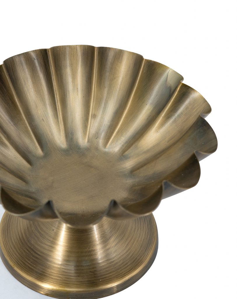 Bronze Scalloped Pedestal Bowl