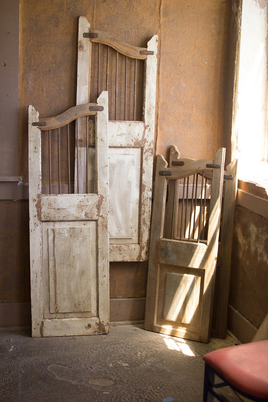 Wooden Saloon Doors Set