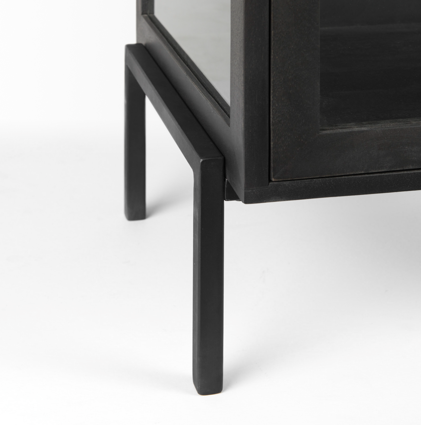 Laree End Table