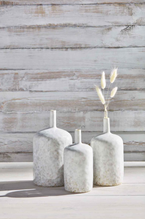 Cream Long Neck Bud Vases